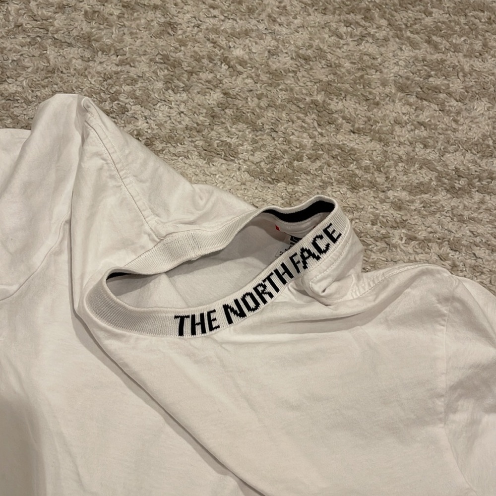 T-shirt The North Face Size Small - Picture 4 of 9